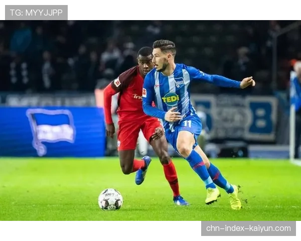 德乙焦点战：沙尔克04欲乘胜追击，达姆施塔特力争止平寻突破